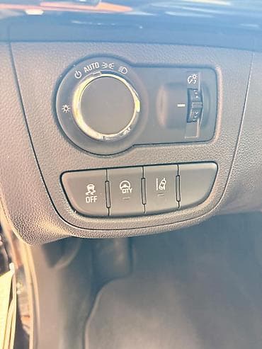 Chevrolet Spark: 2020 г., 1 л, Вариатор, Бензин, Хэтчбэк — 8