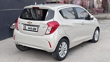 geely электромобиль: Chevrolet Spark: 2018 г., 0.1 л, Автомат, Бензин, Хэтчбэк — 2