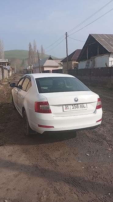 чехии: Skoda Octavia: 2014 г., Автомат, Бензин, Седан — 3
