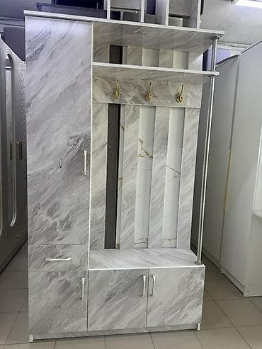 прихож: Прихожая модульная с отделением для верхней одежды и обуви. Размер — 2