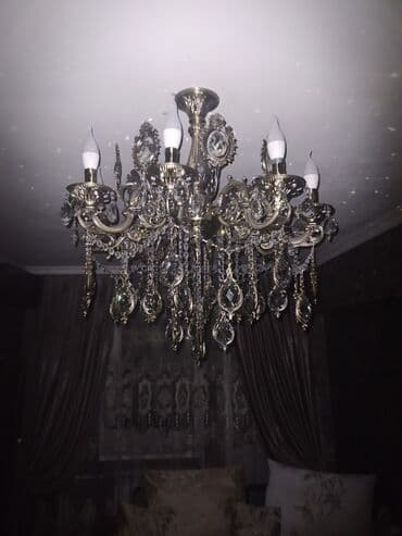 crown инструмент: Продаю люстру 8 рожковую (новая в коробке)цвет бронза по всем вопросам — 8