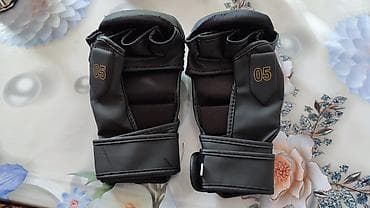 боксерская перчатка: Перчатки для бокса/кикбоксинга Venum (серия Legacy & Innovation) — 2