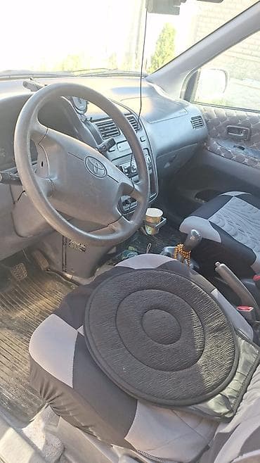 prius plus: Toyota Picnic: 1999 г., 2 л, Механика, Дизель, Универсал — 3