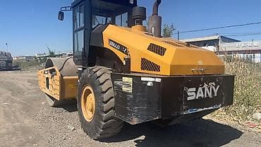 Каток на заказ дорожный SANY SSR220AC-8 (самоходный вибрационный