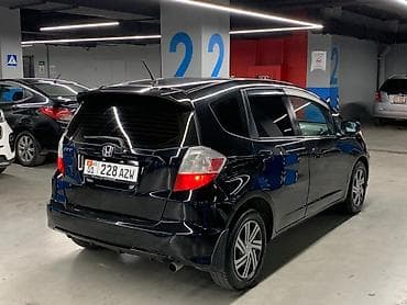 поменять ключи: Honda Fit: 2011 г., 1.5 л, Автомат, Бензин, Хэтчбэк — 3
