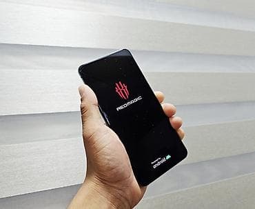 ZTE Nubia X6, Б/у, 256 ГБ, цвет - Серебристый, 1 SIM, 2 SIM