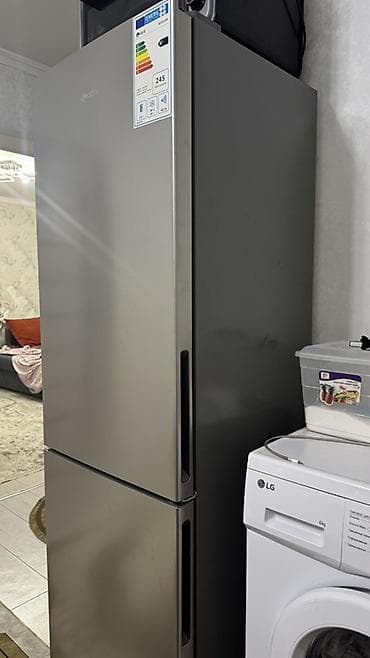 mini refrigerator: Холодильник KEG KD310R, серебристый, с нижней морозильной камерой — 3