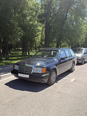 mers e124: Mercedes-Benz W124: 1989 г., 2.3 л, Механика, Бензин, Универсал — 1