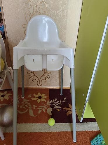 Детский высокий стул для кормления - Классическая модель с глубокой