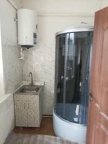 Сдаётся небольшое помещение с отдельным входом, подойдёт под