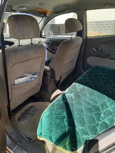 Daewoo Leganza: 1997 г., Седан