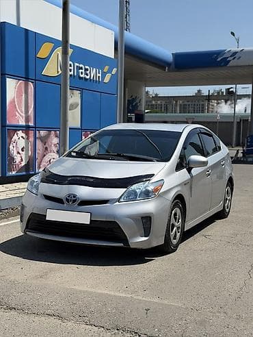 prius: Toyota Prius: 2013 г., 1.8 л, Автомат, Гибрид, Хэтчбэк — 2