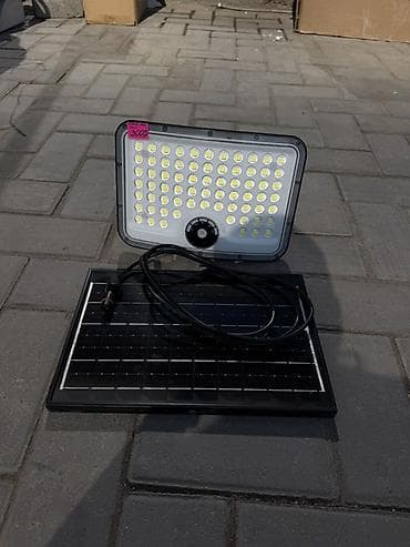 Светодиодный прожектор на солнечной панели - Комплект: LED-прожектор at lalafo.kg Светодиодный прожектор на солнечной панели - Комплект: LED-прожектор