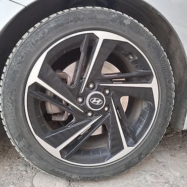 Колеса в сборе 215 / 55 / R 17, Зима, Комплект, Литые, отверстий - 5