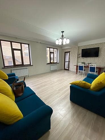 sky plaza: 3 комнаты, С мебелью полностью — 7