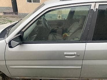 вадител се: Дверь Передняя левая Mazda, Б/у, Оригинал — 1