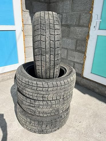 e star: Комплект зимних шин (4 шт.) - Размер: 215/60 R16 - Индексы: 95T - — 1