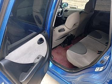 mini ev: Honda Fit: 2005 г., 1.3 л, Вариатор, Бензин, Хэтчбэк — 9