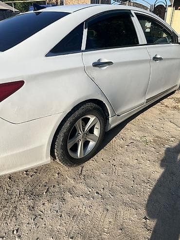 багажник на гольф 2: Hyundai Sonata: 2011 г., 2 л, Автомат, Газ, Седан — 1