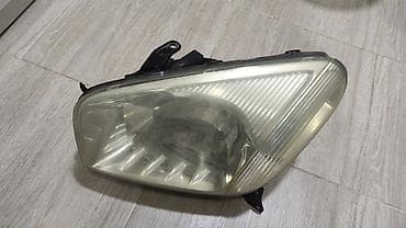 second hand: Комплект передних фар Toyota 2001 г., Б/у, Оригинал, Япония — 2