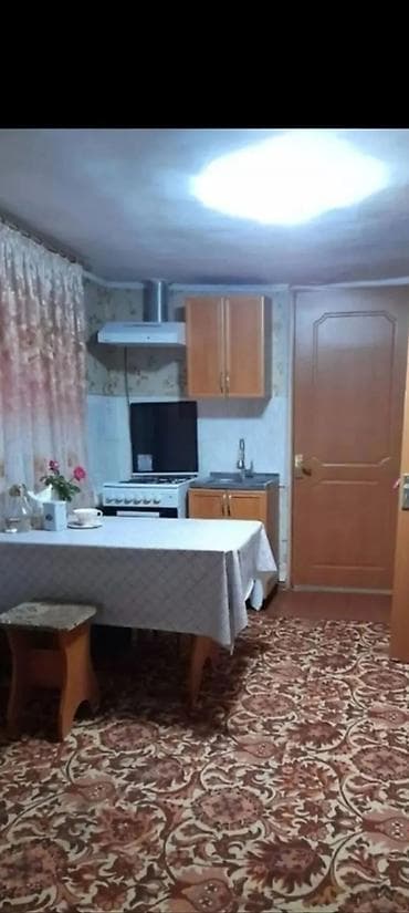 дом в районе восточного автовокзала: 59 м², 3 комнаты, Парковка, Забор, огорожен — 6