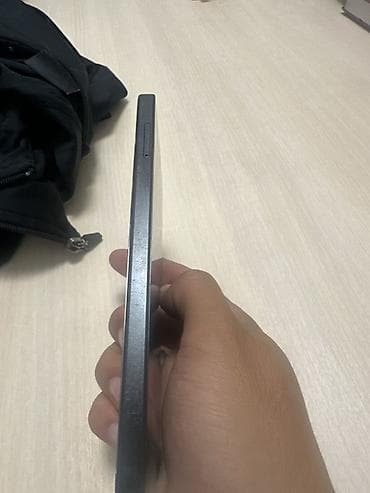 xiaomi 17: Redmi, Redmi Note 13 Pro, Б/у, 256 ГБ, цвет - Черный, 2 SIM — 2