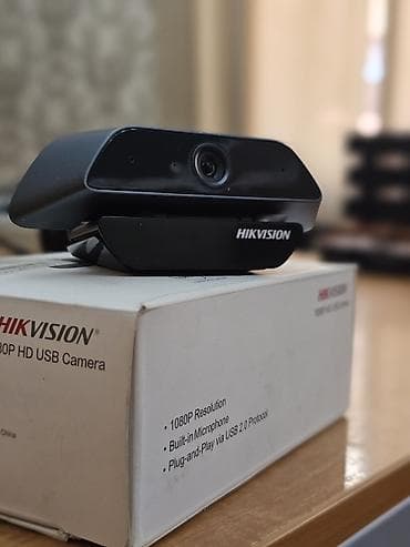 Hikvision DS-U02 веб камера в идеальном состоянии, с коробкой. См фото