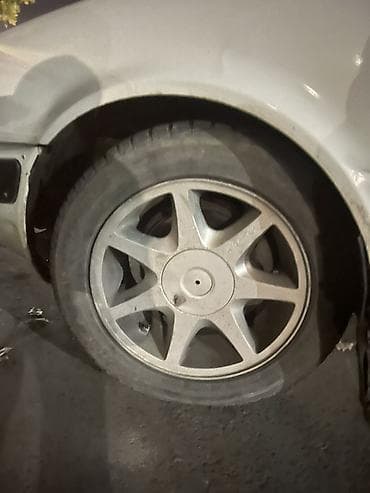 ауди 08: Audi 80: 1992 г., 2.6 л, Механика, Бензин, Седан — 4