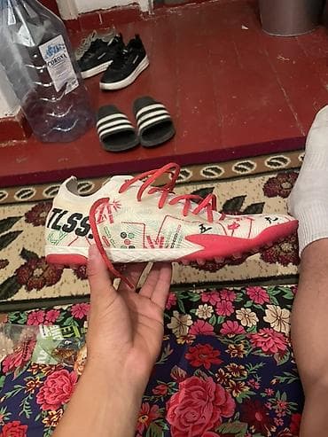 азиаты: Футбольные бутсы Kelme для игры на искусственном покрытии. Размер 40.5 — 5