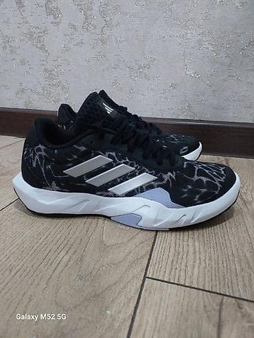 Кроссовки и спортивная обувь: Кроссовки, 39, Adidas, Б/у, Самовывоз — 5
