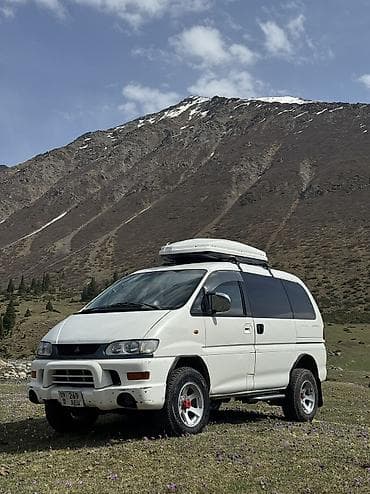 митсубиси спэйс стар: Mitsubishi Delica: 2003 г., 3 л, Автомат, Газ, Минивэн — 2
