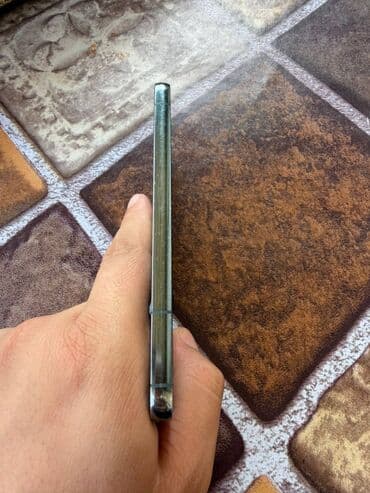 телефон s22: Samsung Galaxy S22, 256 ГБ, түсү - Жашыл, 2 SIM — 5