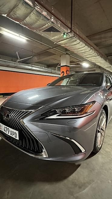 Lexus ES: 2019 г., 2.5 л, Автомат, Гибрид, Седан