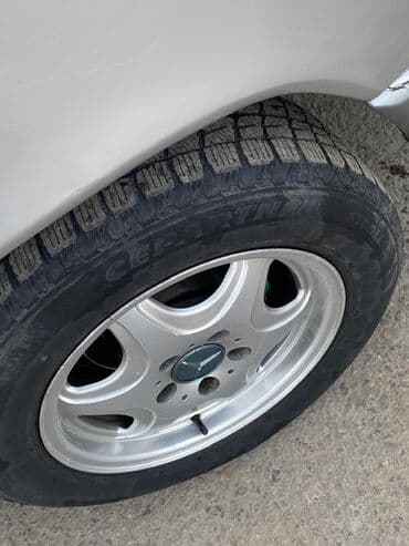 ромашка мерс: Mercedes-Benz W124: 1993 г., 2.5 л, Автомат, Дизель, Седан — 4