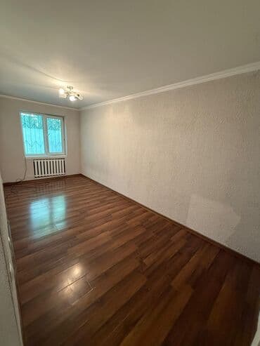 продаю дом военно антановка: 2 комнаты, 42 м², 104 серия, 1 этаж, Евроремонт — 5