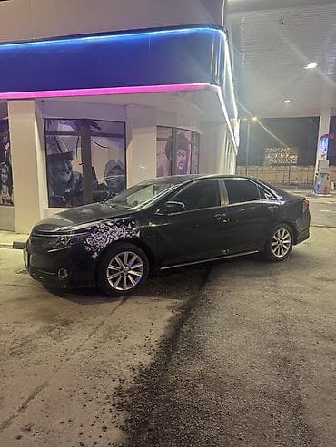 byd e7: Toyota Camry: 2014 г., 2.5 л, Автомат, Гибрид, Седан — 5