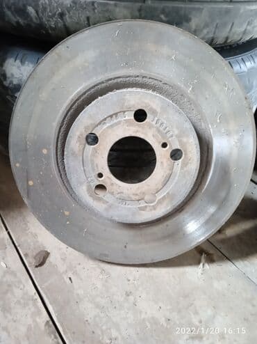 Предний тормозной диск Toyota