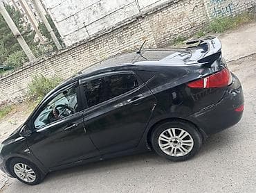салярий: Hyundai Solaris: 2011 г., 1.6 л, Механика, Бензин, Седан — 4