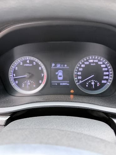 Продажа авто: Hyundai Sonata: 2018 г., 2 л, Автомат, Газ, Седан — 7