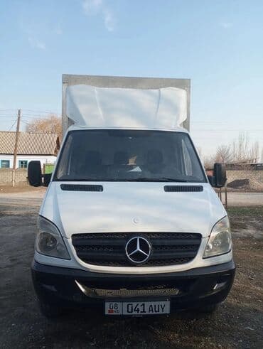 Грузовик, Mercedes-Benz, Стандарт, 4 т, Б/у at lalafo.kg Грузовик, Mercedes-Benz, Стандарт, 4 т, Б/у