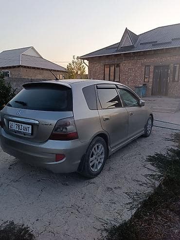 кузов фит: Honda Civic: 2004 г., Хэтчбэк — 3