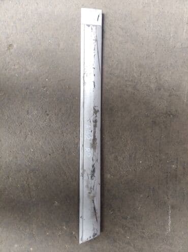 современные картины на стену: Nissan Cefiro А32 молдинг двери, Ниссан Цефиро дверная накладка — 1