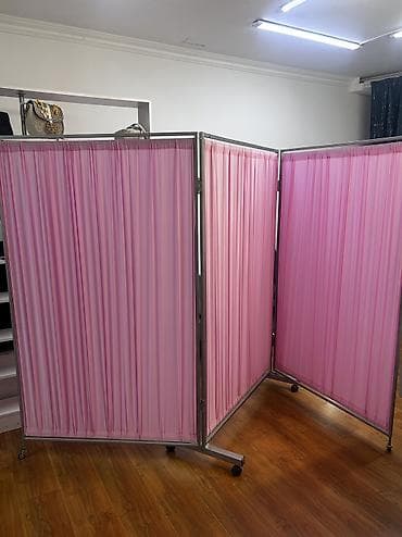 4 pot: Ширма, перегородка Колличество секций: 3, На колесиках, Другое назначение — 1