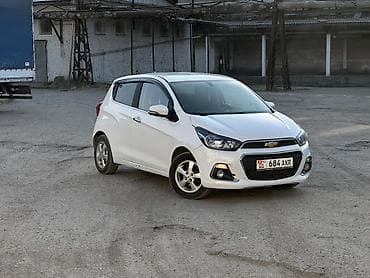 Chevrolet Spark: 2016 г., 1 л, Автомат, Бензин, Хэтчбэк