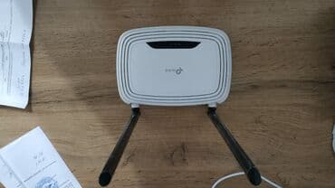 Продаю роутер рабочий цена 500 сом