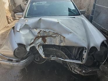 под востановление: Mercedes-Benz E-Class: 1997 г., 3.2 л, Автомат, Бензин, Седан — 5