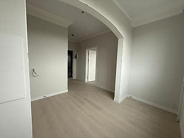 pro group: 1 комната, 32 м², Пишпек 106 серия улучшенная, 4 этаж, Евроремонт — 1