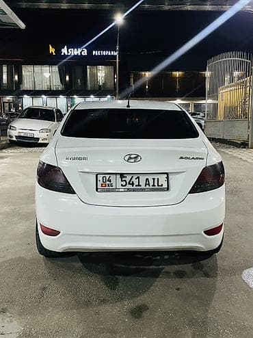 yamaha r7: Hyundai Solaris: 2011 г., Ручные, Бензин, Седан — 4