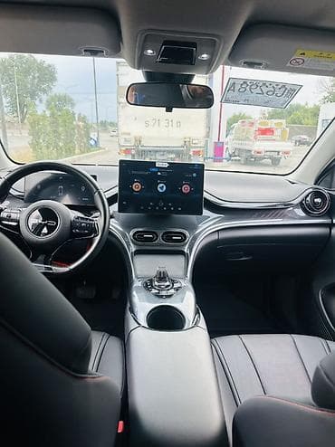 BYD: BYD E2: 2023 г., Автомат, Электромобиль, Кроссовер — 7