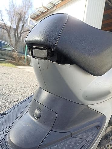 110 кубов: Тип скутера Honda, 50 куб. см, Бензин, Б/у — 5